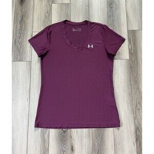 Under Armour Athletic T-Shirt Womens Sz Medium V-Neck Short Sleeve Heatgear